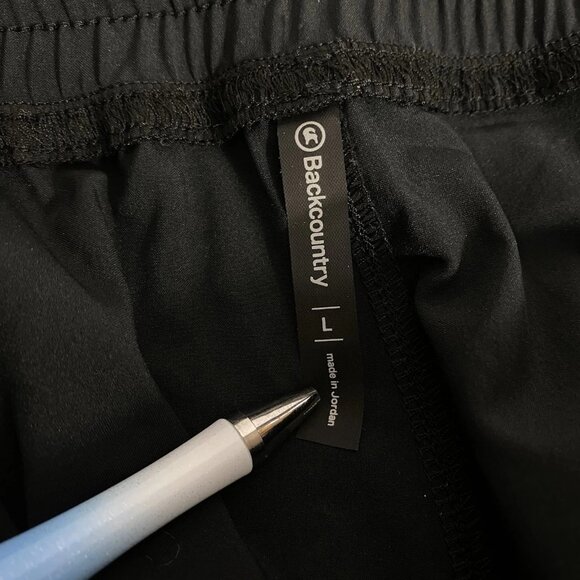 NWT Backcountry On The Go Cargo Pants Black Athletic Fit Workout Womens Sz Large - Picture 6 of 8